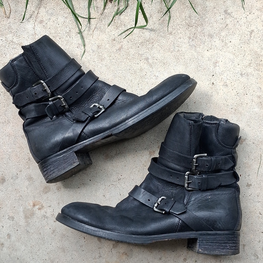 Alberto Fermani Triumvirate Leather Triple-Buckle Moto Boots